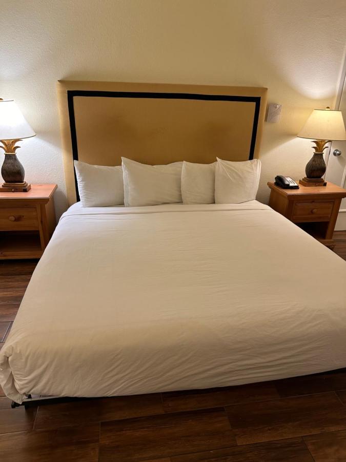 Ramada By Wyndham Las Cruces Hotel & Conference Center Extérieur photo