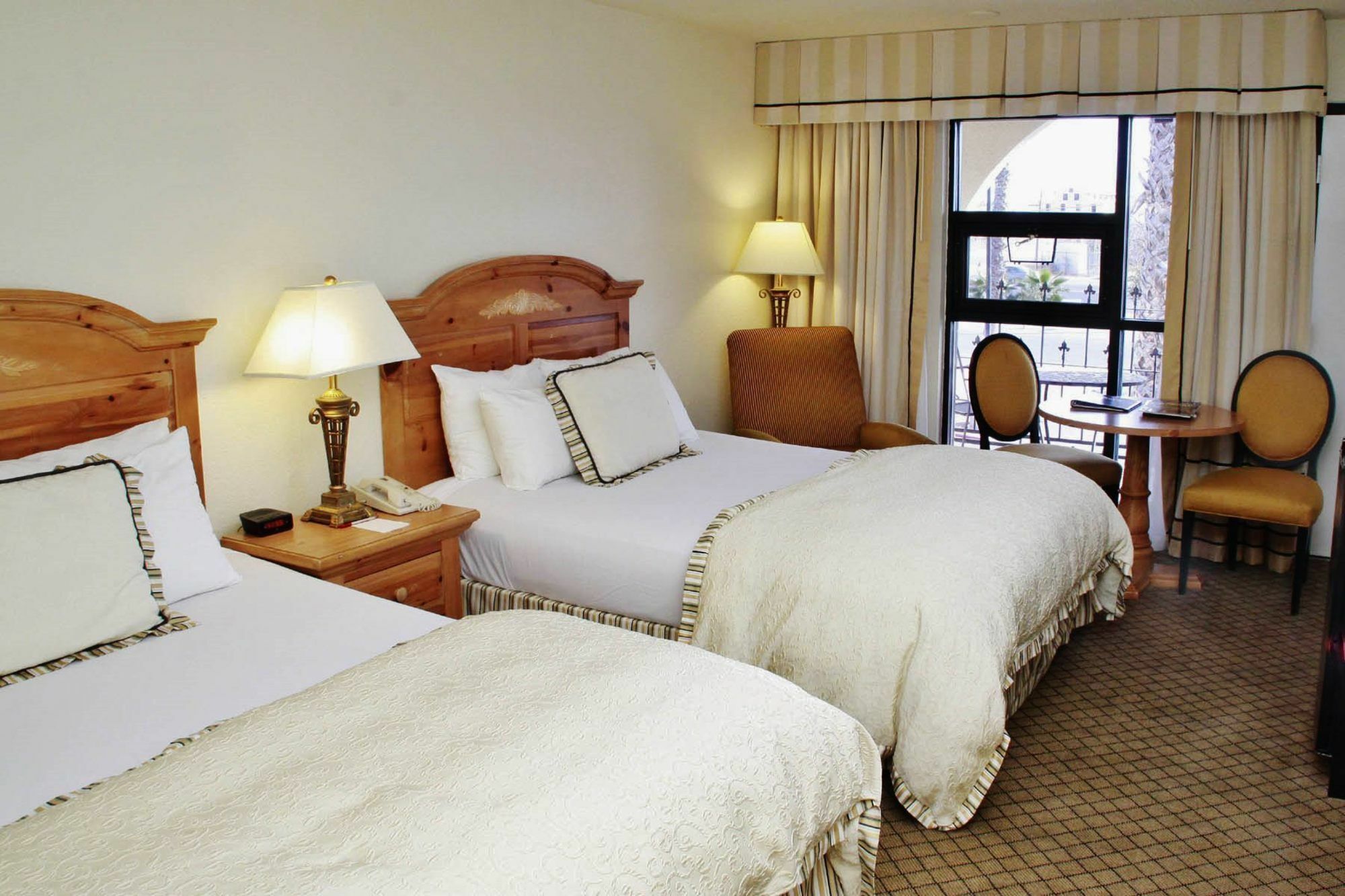 Ramada By Wyndham Las Cruces Hotel & Conference Center Extérieur photo