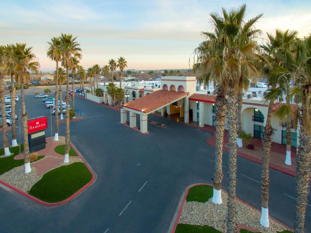 Ramada By Wyndham Las Cruces Hotel & Conference Center Extérieur photo